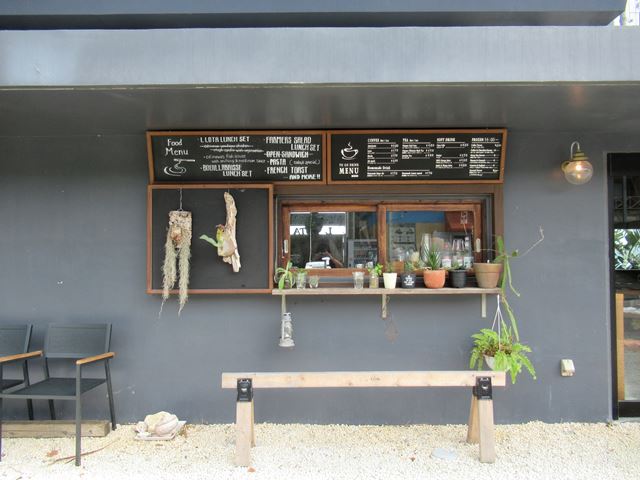 古宇利島のおしゃれなカフェ　エルロタ