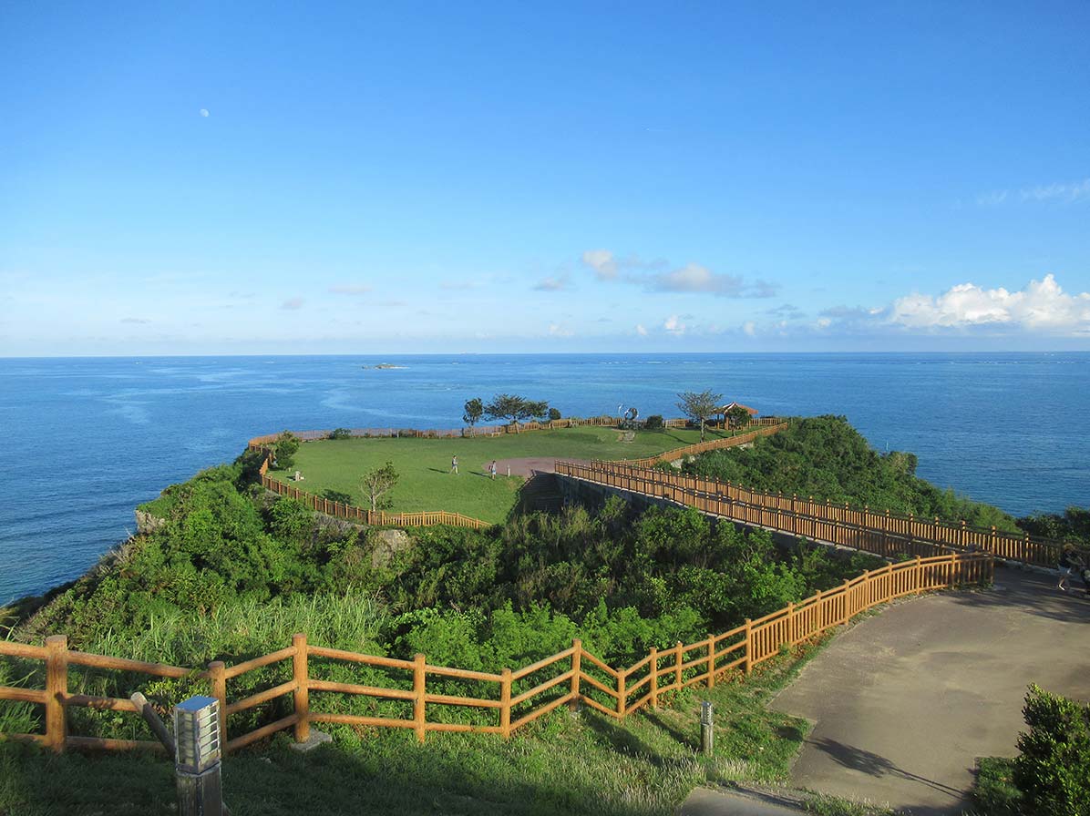 沖縄南部　知念公園の全景の画像